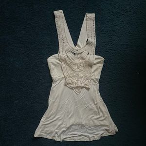 White Venus Knit Detail